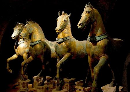 640px-horses_of_basilica_san_marco_bright